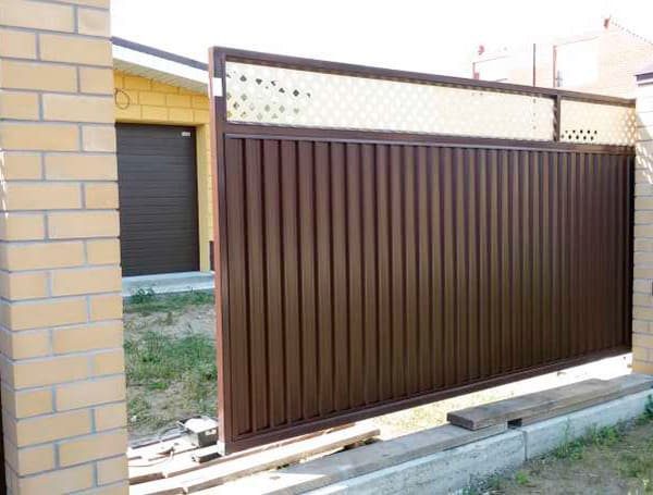 Эстетика и Надежность: Ворота Grand Line для Вашего Дома в Кыштыме от 37608 руб