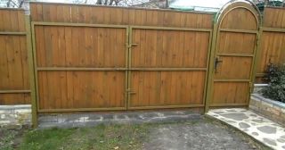 Купить распашные ворота деревянные Кыштым, цена от 2784 руб.